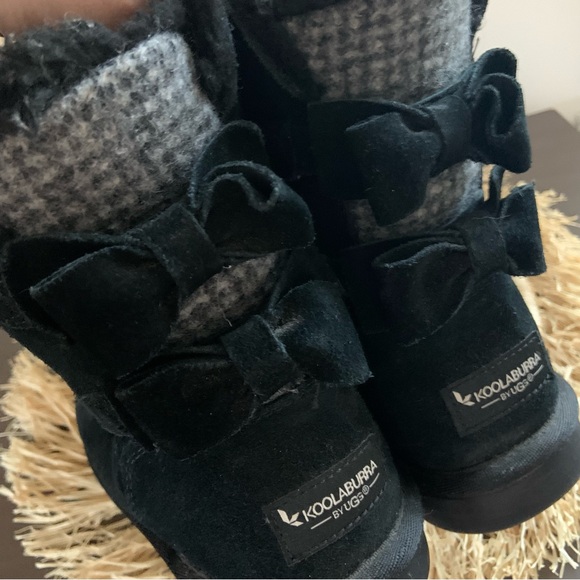 UGG Koolaburra Attie Bow Faux Fur Lined Boots Black Size 5 - Picture 13 of 16